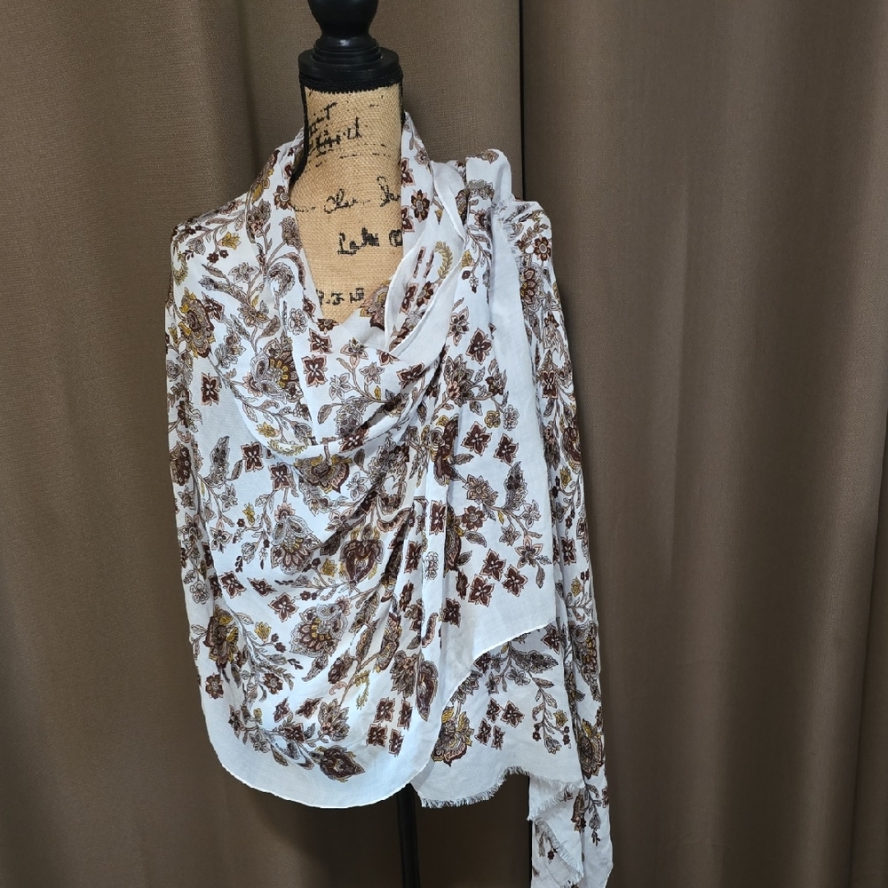 Loft Scarf